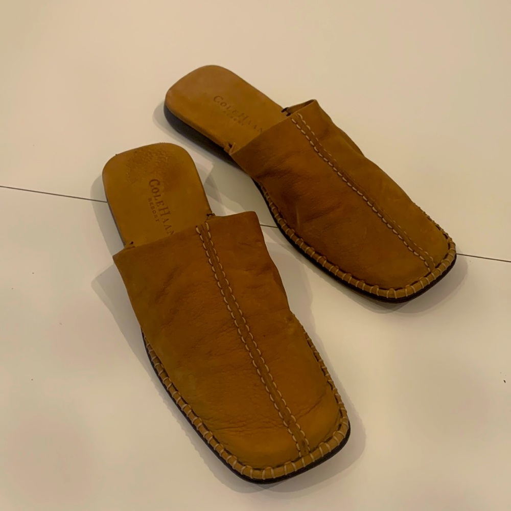 Cole Haan Resort: Tan Suede- great used condition, size 7.5
